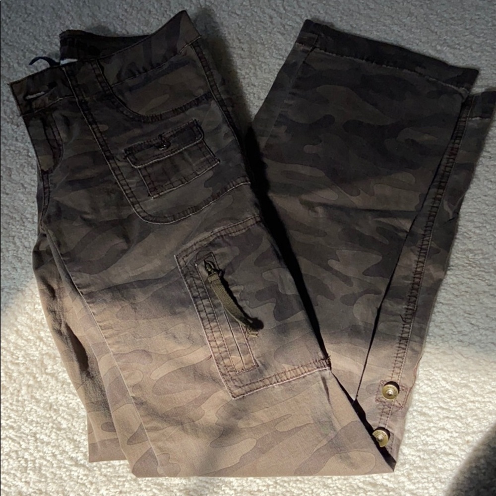 Camo pants